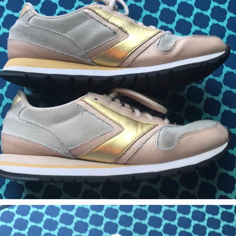 *FINAL PRICE* Brooks Coffeehouse Chariot Sneak 7.5